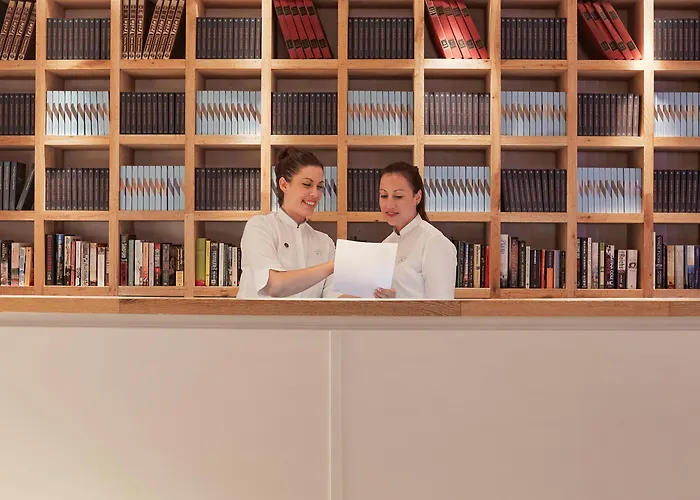 Katikies Santorini - The Leading Of The World Hotel 5*