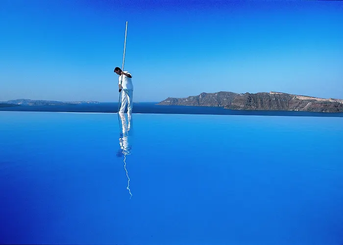 Hotel Katikies Santorini - The Leading Of The World